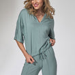 Laden Sie das Bild in den Galerie-Viewer, Bluse Model 151814 Figl | Textil Großhandel ATA-Mode