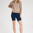Laden Sie das Bild in den Galerie-Viewer, Sweater Model 162339 Figl | Textil Großhandel ATA-Mode