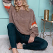 Laden Sie das Bild in den Galerie-Viewer, Pullover Model 163201 PeeKaBoo | Textil Großhandel ATA-Mode