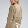 Laden Sie das Bild in den Galerie-Viewer, Sweater Model 167881 Figl | Textil Großhandel ATA-Mode