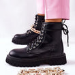 Laden Sie das Bild in den Galerie-Viewer, Stiefeletten Model 173440 Step in style | Textil Großhandel ATA-Mode