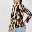 Laden Sie das Bild in den Galerie-Viewer, Bluse Model 173718 Rue Paris | Textil Großhandel ATA-Mode