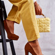 Laden Sie das Bild in den Galerie-Viewer, Pumps mit Absatz Model 175298 Step in style | Textil Großhandel ATA-Mode
