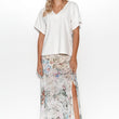 Laden Sie das Bild in den Galerie-Viewer, Bluse Model 178562 Makadamia | Textil Großhandel ATA-Mode