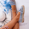 Laden Sie das Bild in den Galerie-Viewer, Espadrilles Model 181037 Step in style | Textil Großhandel ATA-Mode