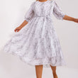 Laden Sie das Bild in den Galerie-Viewer, Plus-Size Kleider Model 182291 Lakerta | Textil Großhandel ATA-Mode