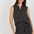 Laden Sie das Bild in den Galerie-Viewer, Bluse Model 182460 Fresh Made | Textil Großhandel ATA-Mode