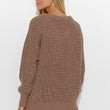 Laden Sie das Bild in den Galerie-Viewer, Pullover Model 184785 Makadamia | Textil Großhandel ATA-Mode