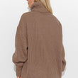 Laden Sie das Bild in den Galerie-Viewer, Rollkragenpullover Model 185216 Makadamia | Textil Großhandel ATA-Mode