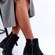 Laden Sie das Bild in den Galerie-Viewer, Stiefeletten mit Absatz Model 185446 Step in style | Textil Großhandel ATA-Mode