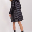 Laden Sie das Bild in den Galerie-Viewer,  Jacke model 190266 Trendy. ING 
