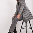 Laden Sie das Bild in den Galerie-Viewer,  Jacke model 190267 Trendy. ING 
