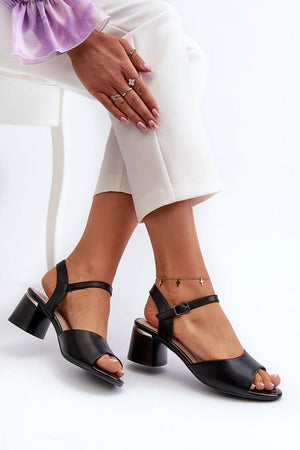 Sandalen mit Absatz Model 197095 Step in style