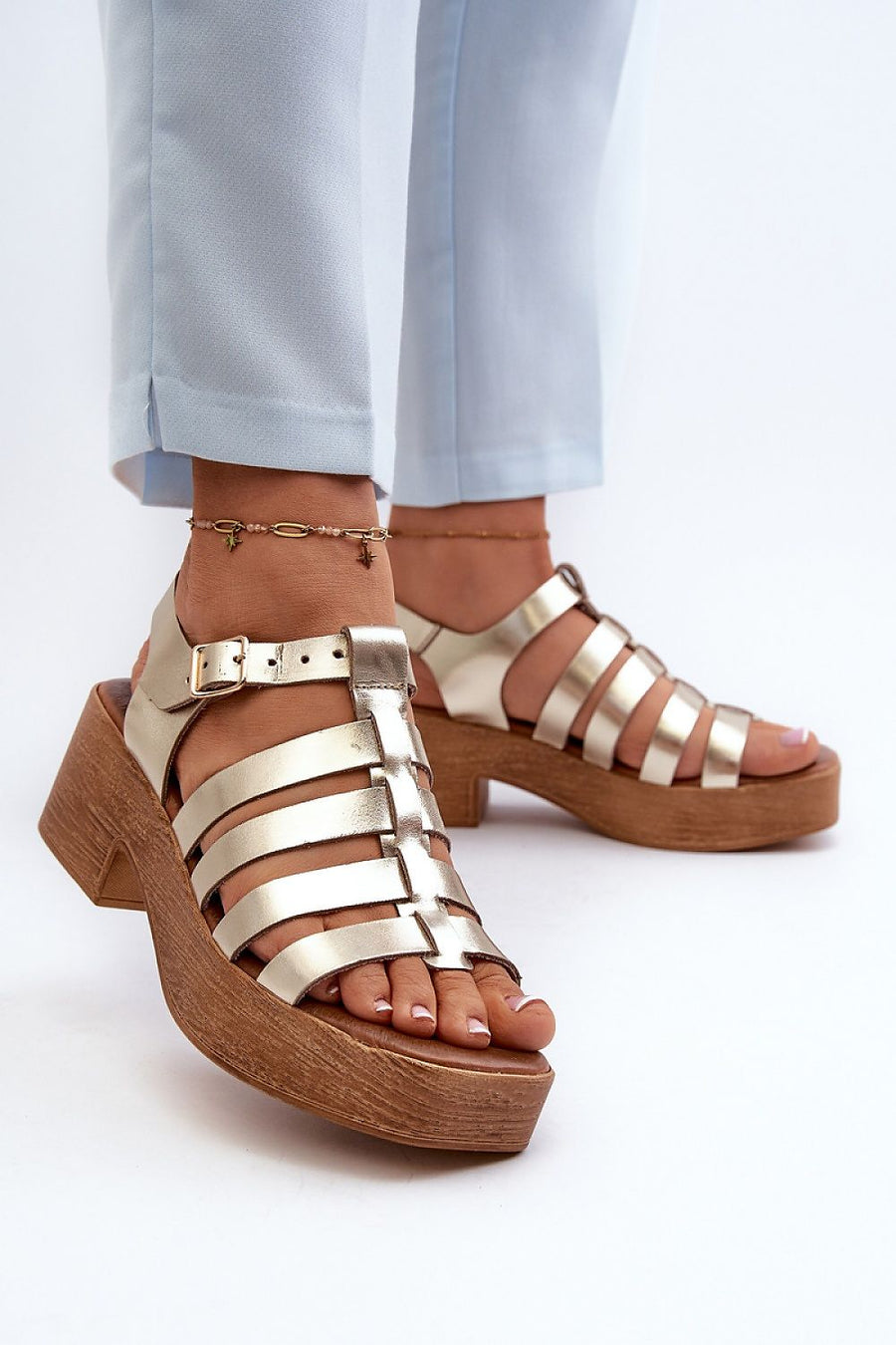 Sandalen mit Absatz Model 198812 Step in style