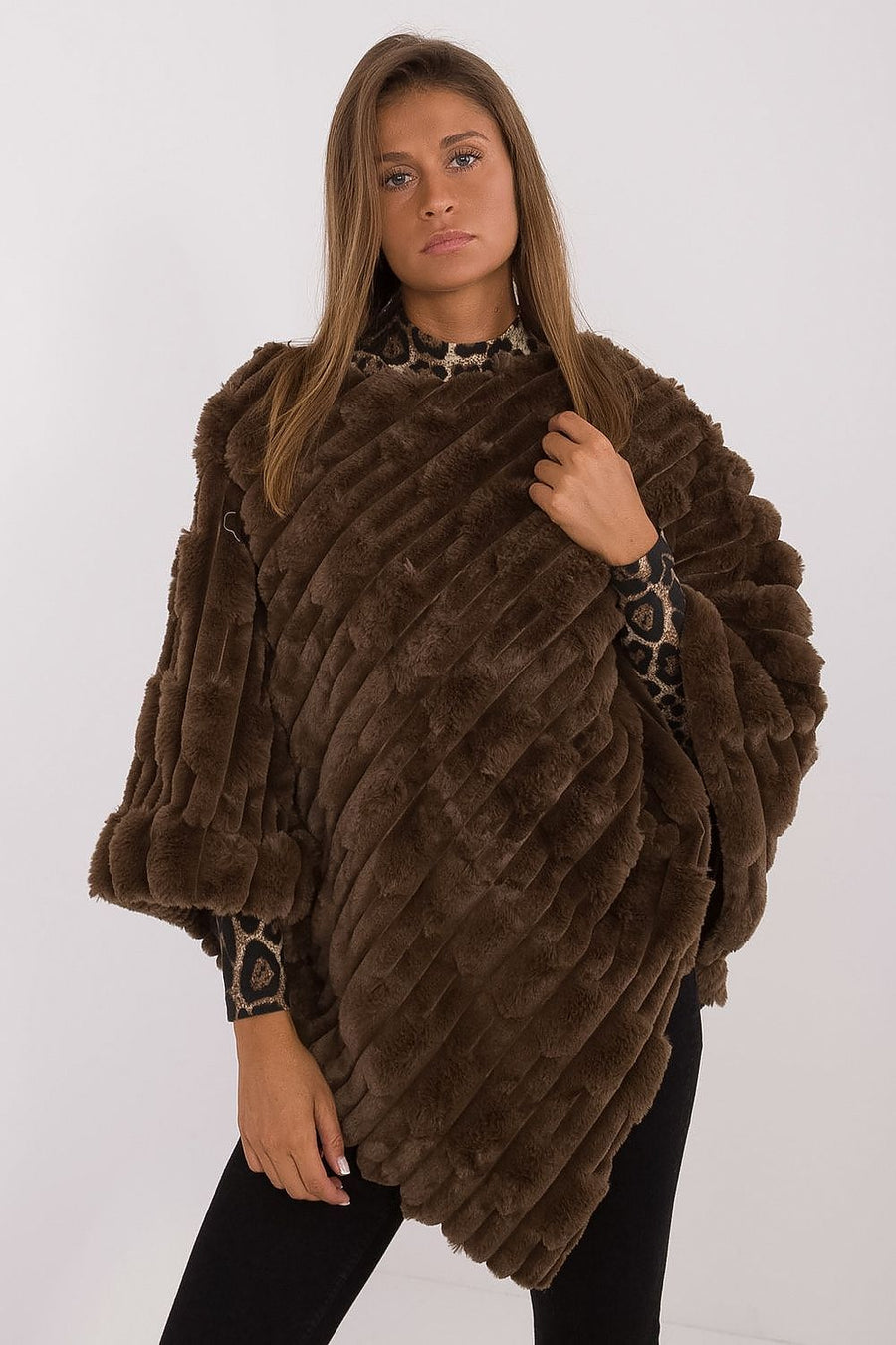 Poncho Model 199769 AT