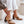 Laden Sie das Bild in den Galerie-Viewer, Pumps mit Absatz Model 201039 Step in style
