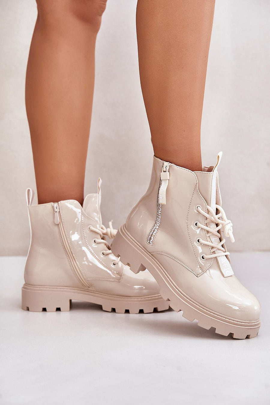 Boot Model 201911 Step in style