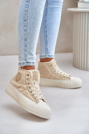 Sneakers Model 201922 Step in style