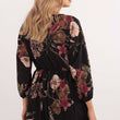 Laden Sie das Bild in den Galerie-Viewer, Alltagskleid Model 202010 Italy Moda
