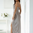 Laden Sie das Bild in den Galerie-Viewer,  Langes Kleid model 208877 With You 
