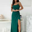 Laden Sie das Bild in den Galerie-Viewer,  Langes Kleid model 208894 With You 
