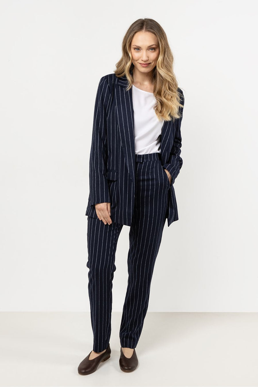  Damen Hose model 212184 awama 