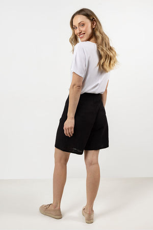  Kurze Hose model 212198 awama 