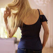 Laden Sie das Bild in den Galerie-Viewer,  Bluse model 214231 Mirale 
