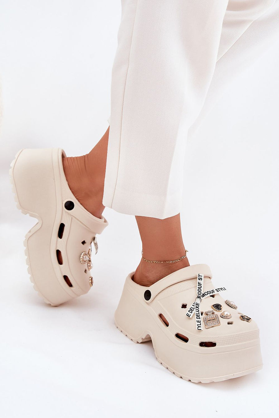  Pantoletten model 215051 Step in style 
