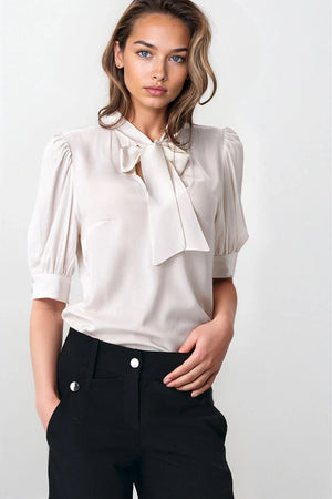  Bluse model 216912 Nife 