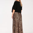 Laden Sie das Bild in den Galerie-Viewer,  Fledermaus Pullover model 217074 Figl 
