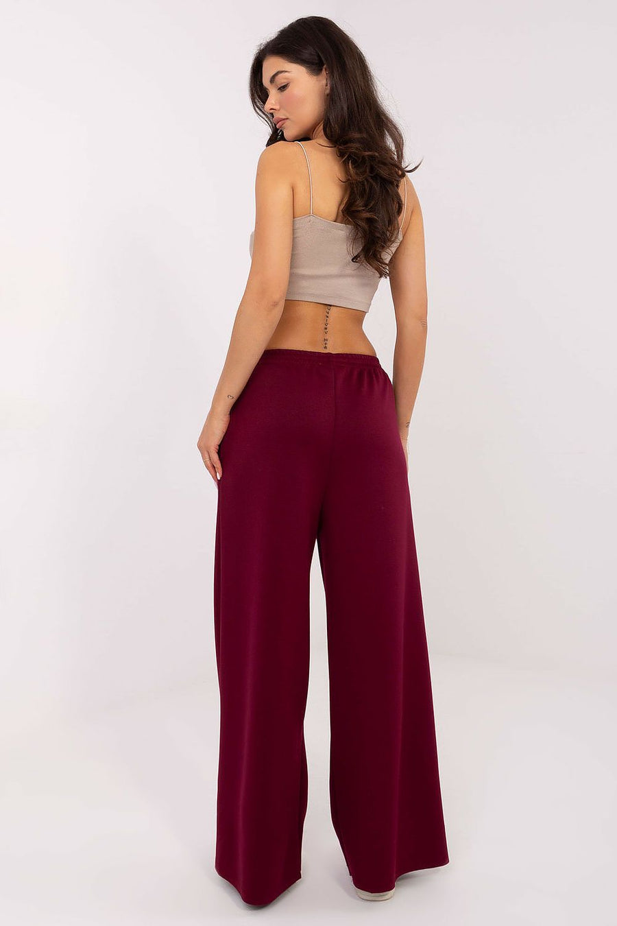  Sportanzug Hosen model 218434 Italy Moda 