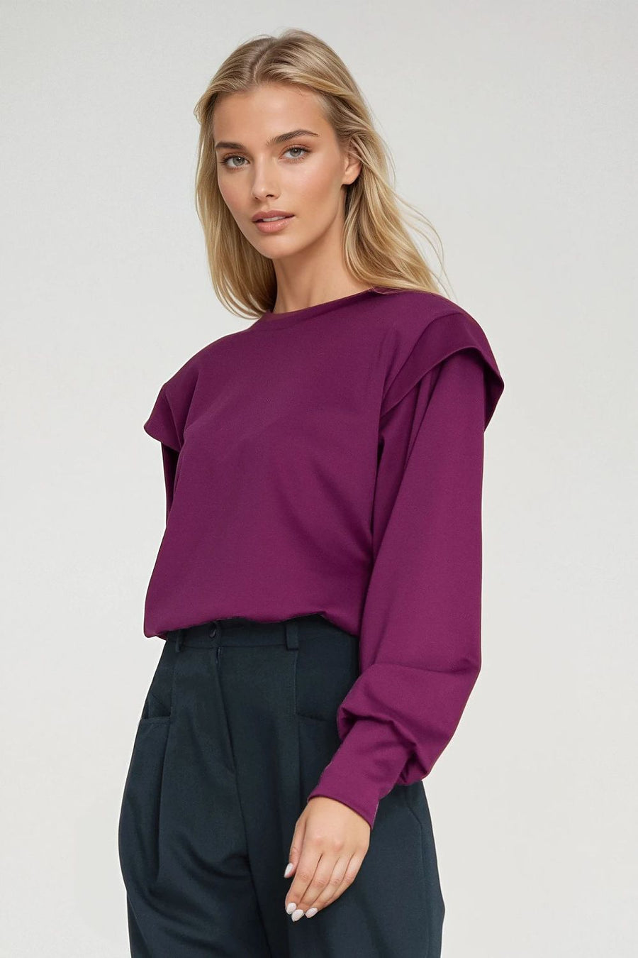  Sweater model 218900 Nife 