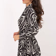 Laden Sie das Bild in den Galerie-Viewer, Alltagskleid model 219472 Italy Moda
