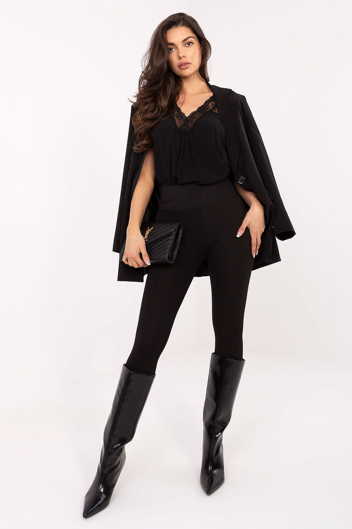  Lange Leggings model 220417 Relevance 