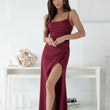 Laden Sie das Bild in den Galerie-Viewer,  Langes Kleid model 220760 With You 
