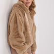 Laden Sie das Bild in den Galerie-Viewer,  Jacke model 222108 Factory Price 
