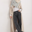 Laden Sie das Bild in den Galerie-Viewer,  Schal model 222308 AT 
