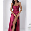 Laden Sie das Bild in den Galerie-Viewer,  Langes Kleid model 222687 With You 
