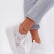Laden Sie das Bild in den Galerie-Viewer,  Sneakers model 224253 Step in style 
