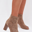 Laden Sie das Bild in den Galerie-Viewer,  Stiefeletten mit Absatz model 225197 Step in style 
