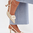 Laden Sie das Bild in den Galerie-Viewer,  Sandalen mit Absatz model 225207 Step in style 
