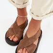 Laden Sie das Bild in den Galerie-Viewer,  Sandalen model 226330 Step in style 
