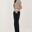 Laden Sie das Bild in den Galerie-Viewer,  Cordhosen model 226456 Italy Moda 
