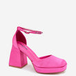 Laden Sie das Bild in den Galerie-Viewer,  Sandalen mit Absatz model 226916 Step in style 
