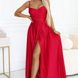 Laden Sie das Bild in den Galerie-Viewer,  Langes Kleid model 227101 Numoco 
