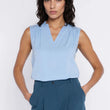 Laden Sie das Bild in den Galerie-Viewer,  Bluse model 227158 Nife 
