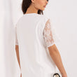 Laden Sie das Bild in den Galerie-Viewer,  Bluse model 227319 Lakerta 
