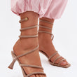 Laden Sie das Bild in den Galerie-Viewer,  Sandalen mit Absatz model 227452 Step in style 
