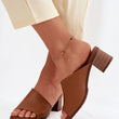 Laden Sie das Bild in den Galerie-Viewer,  Absatzsandalen model 227929 Step in style 
